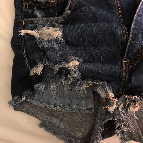 American Eagle High Rise Shortie Jean Shorts - Picture 2 of 6